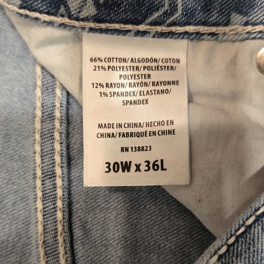 Shyanne High Rise Flare Bell Bottom Striped Jeans Size 30 Long - Picture 5 of 6